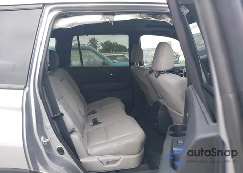 2019 Honda Passport Elite z USA, uszkodzony, nr VIN 5FNYF8H05KB010810